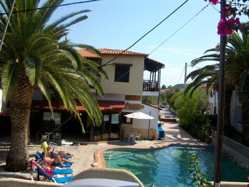 Pella House Hotell Pefkochori Exteriör bild